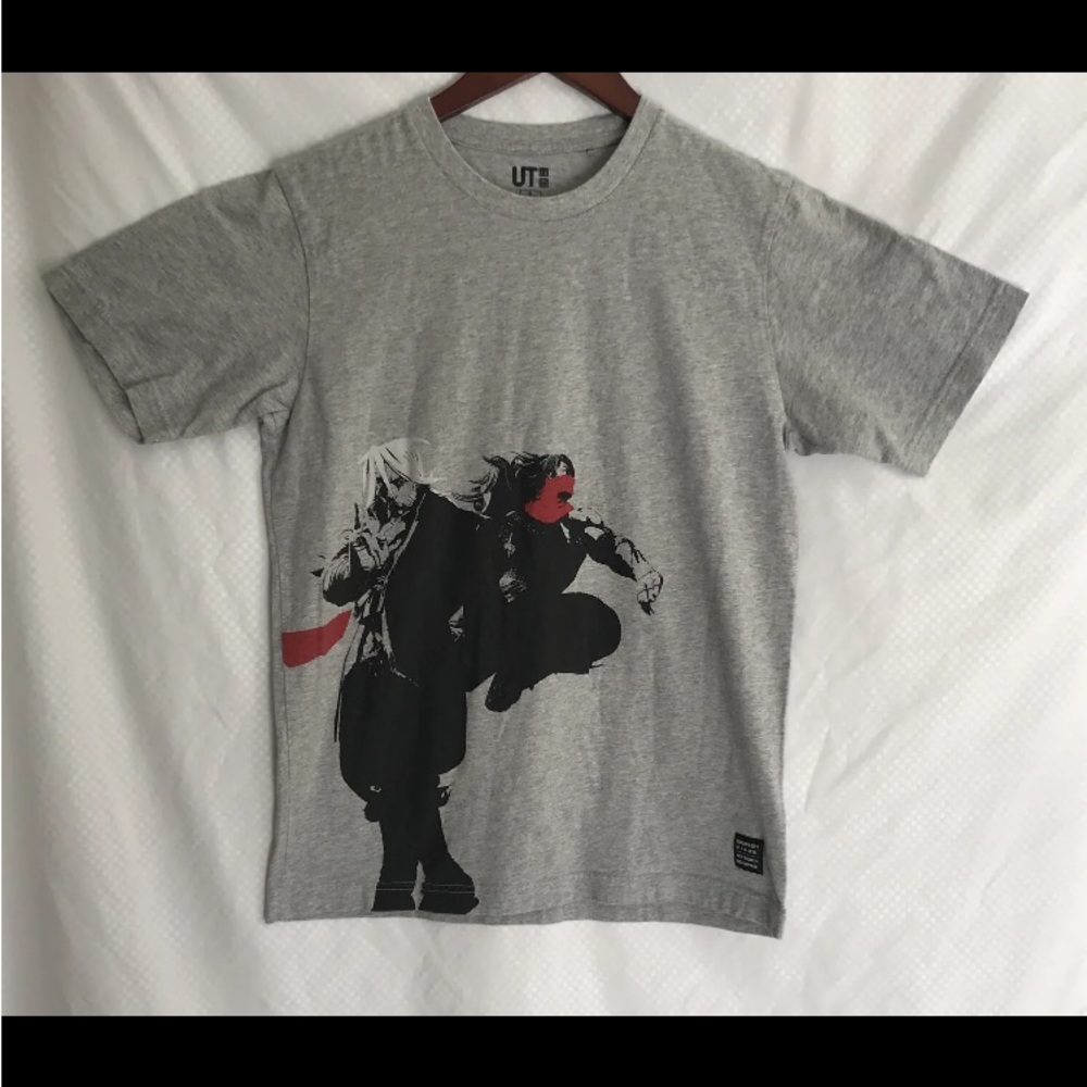 Uniqlo x CAPCOM Street Fighter Men’s Small S Grey T-shirt 2019